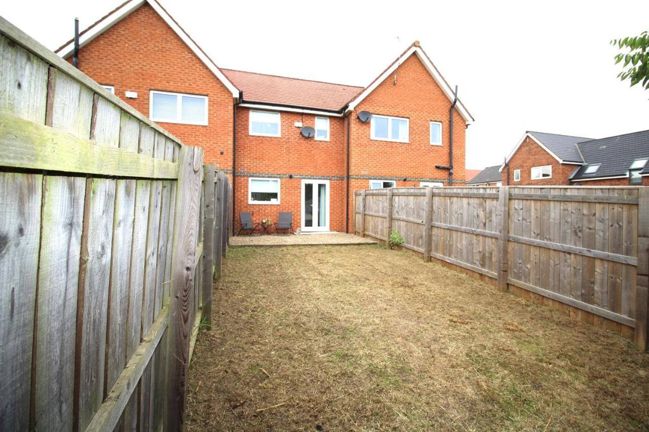 Ashington - 2 Bedroom House - Beautifully Decorated & Furnished - Large Garden Eksteriør billede