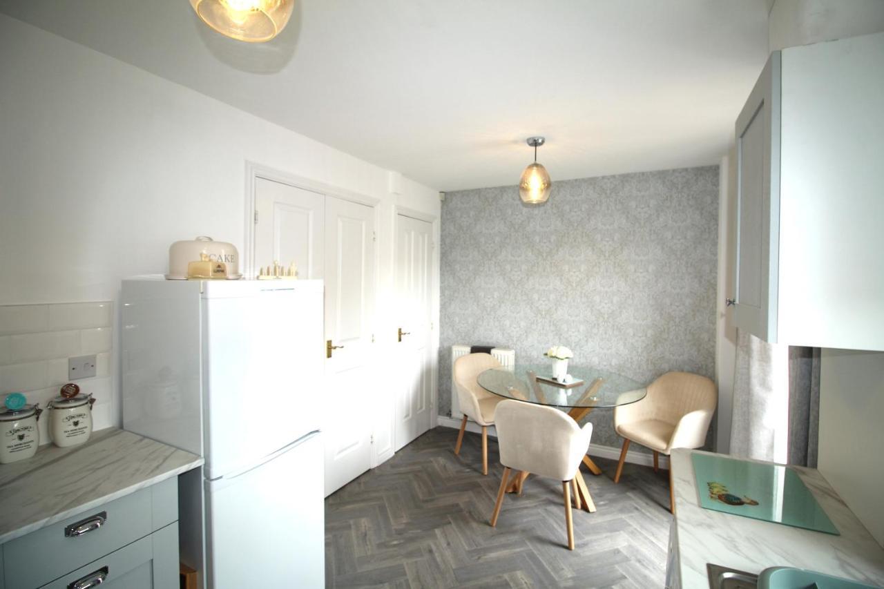 Ashington - 2 Bedroom House - Beautifully Decorated & Furnished - Large Garden Eksteriør billede